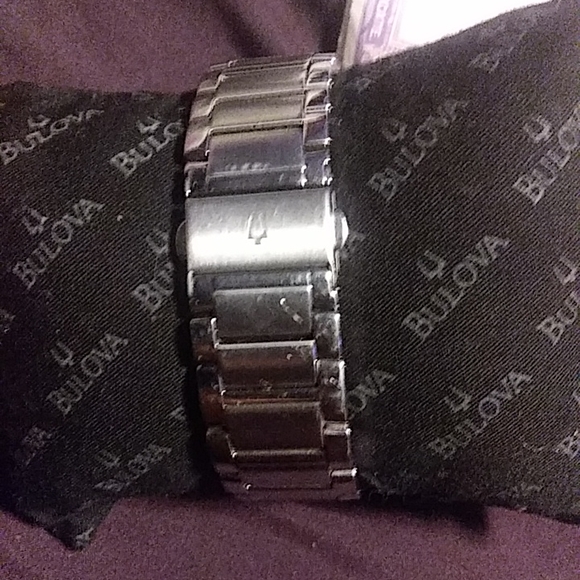 Watch - Picture 5 of 5